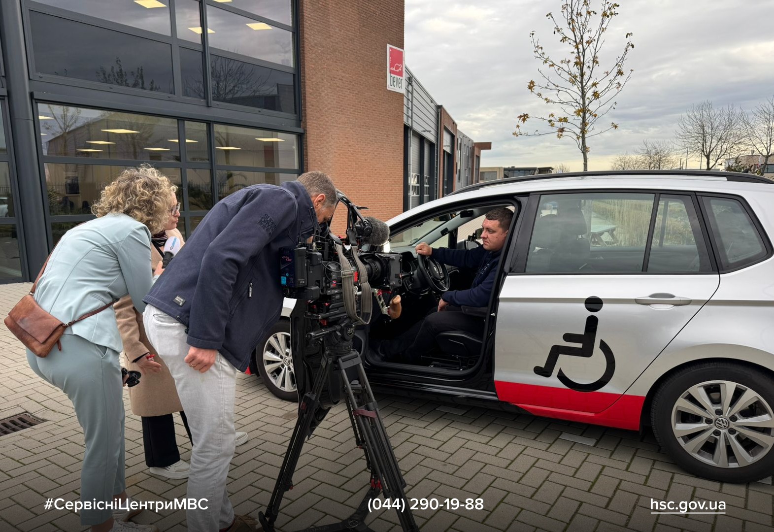 93ca504a-ae92-4bd1-a750-8ee64f3ee50e