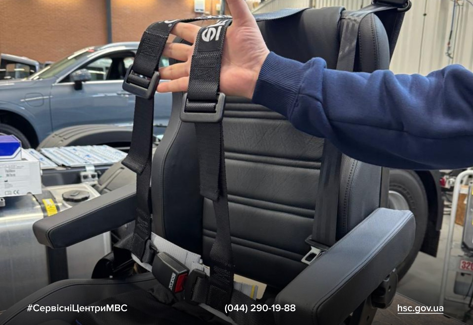 dd042c33-0694-4845-ad5f-78185513d3e9